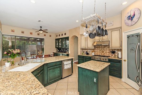 Dining room, Interior, Kitchen, Recessed Lighting