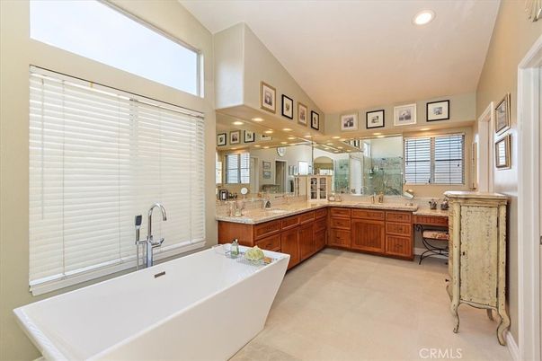 Bathroom, Dual Sink Vanities, Free Standing Baths, Glass Shower, Interior, Recessed Lighting