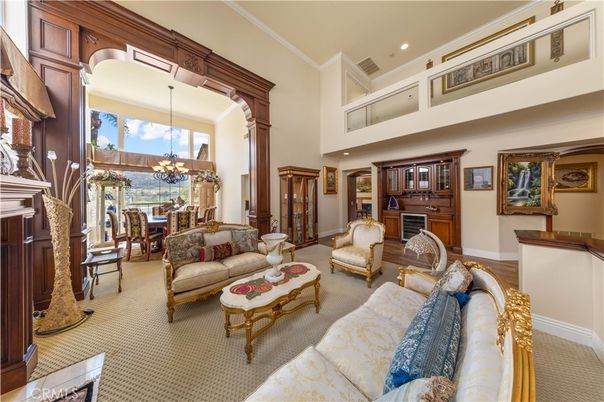 Chandelier, Dining room, Interior, Living room, Recessed Lighting