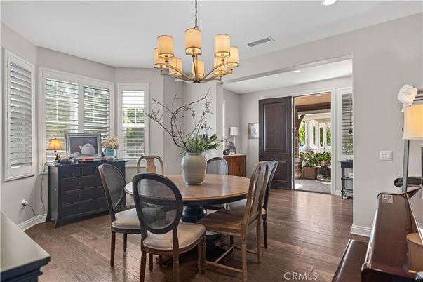 Chandelier, Dining room, Interior, Recessed Lighting, Wood Texture Flooring