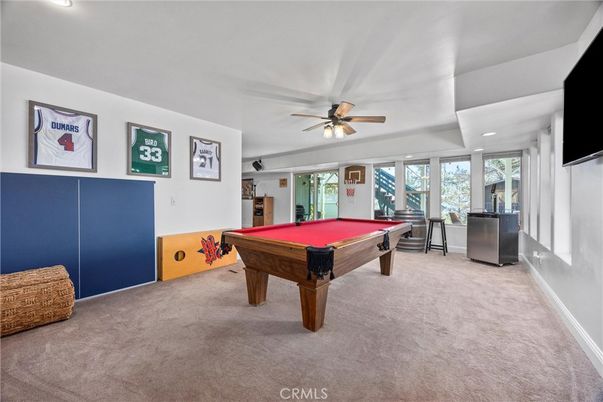 Billiard Table, Game Room, Interior, Recessed Lighting