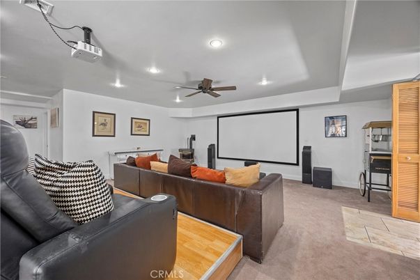 Interior, Living room, Projection Screen, Recessed Lighting, Theatre Room