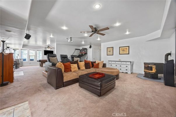 Fitness Equipment, Interior, Living room, Recessed Lighting