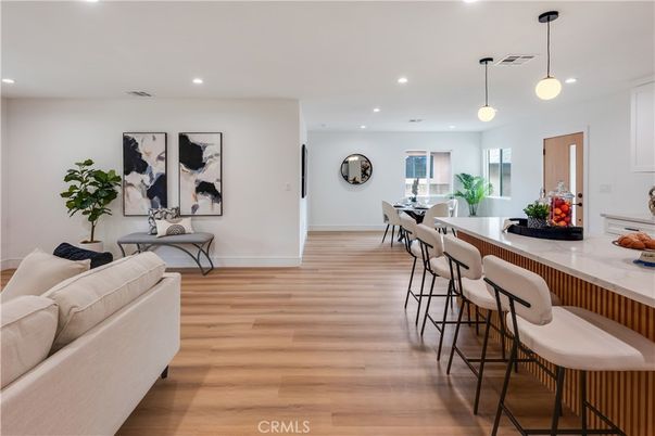 Dining room, Interior, Living room, Pendant Lights, Recessed Lighting, Wood Texture Flooring