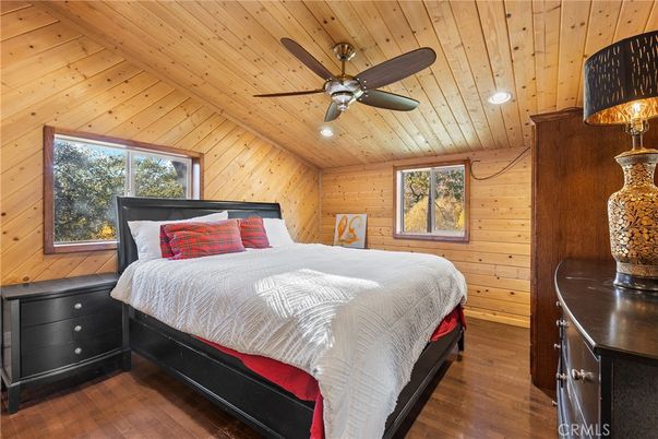 Bedroom, Interior, Recessed Lighting, Wooden Ceilings, Wood Texture Flooring, Wooden Walls