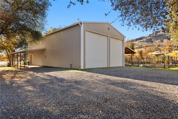 Backyard, Detached Garage, Exterior