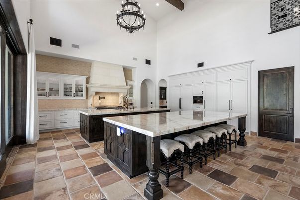 Chandelier, Interior, Kitchen, Pendant Lights, Recessed Lighting, Stainless Steel Appliances, Wooden Beams