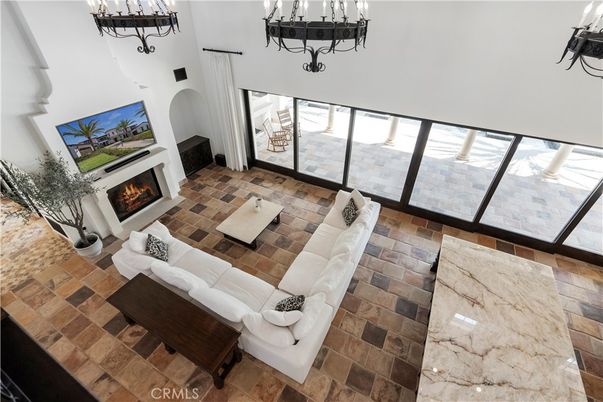 Chandelier, Fireplace, Interior, Living room