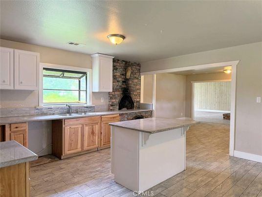 Fireplace, Interior, Kitchen, Wood Texture Flooring