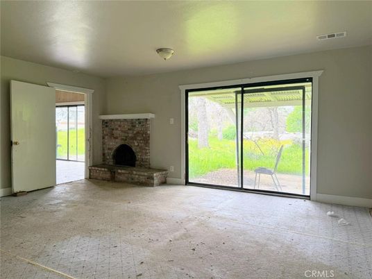 Empty room, Fireplace, Interior