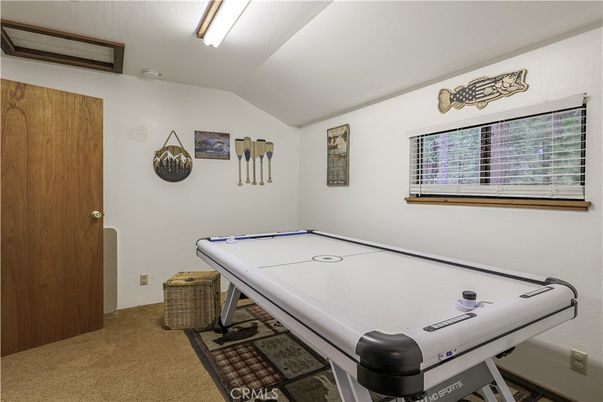Billiard Table, Game Room, Interior