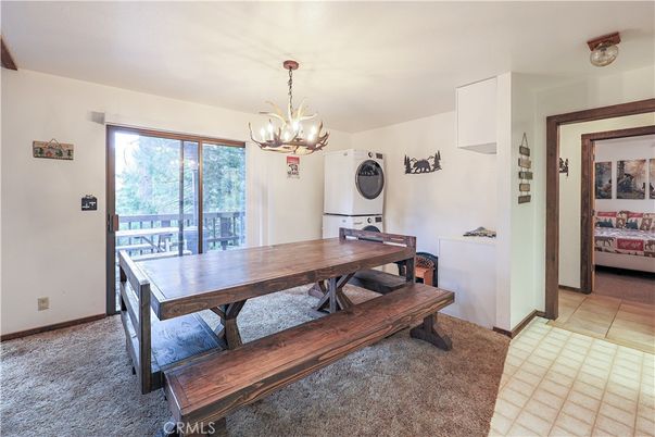 Chandelier, Dining room, Interior