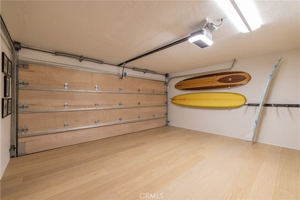 Garage, Interior, Wood Texture Flooring