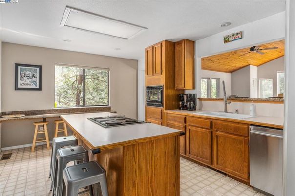 Interior, Kitchen, Recessed Lighting
