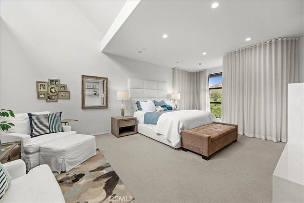 Bedroom, Interior, Recessed Lighting