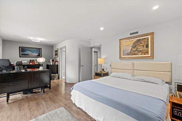 Bedroom, Home Office, Interior, Recessed Lighting, Wood Texture Flooring