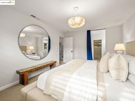 Bedroom, Interior, Pendant Lights