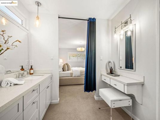 Bathroom, Bedroom, Dual Sink Vanities, Interior, Pendant Lights