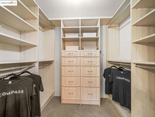 Interior, Walk-in Closets