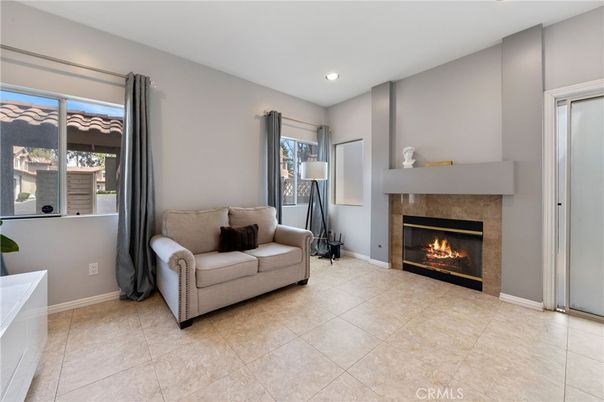 Fireplace, Interior, Recessed Lighting