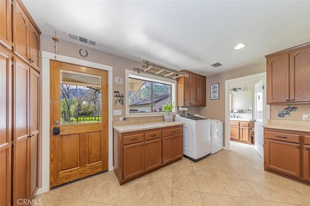 Interior, Recessed Lighting, Washer