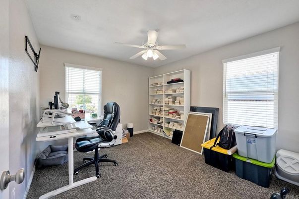 Home Office, Interior