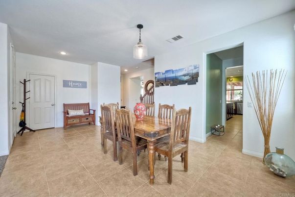 Dining room, Interior, Pendant Lights, Recessed Lighting