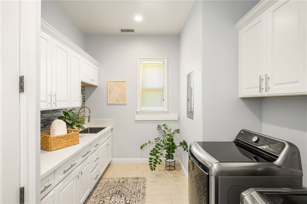 Interior, Recessed Lighting, Washer