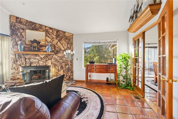 Fireplace, Interior
