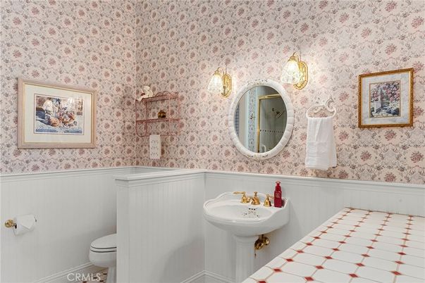 Bathroom, Interior