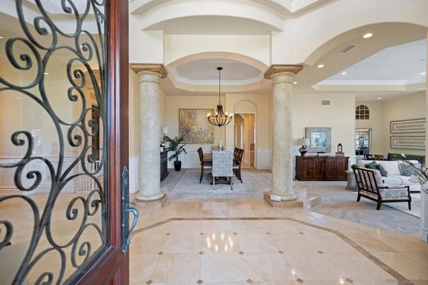 Chandelier, Dining room, Interior, Recessed Lighting