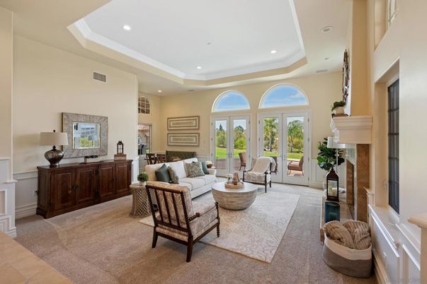 Fireplace, Interior, Living room, Recessed Lighting