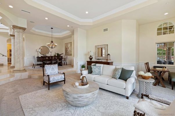 Chandelier, Dining room, Interior, Living room, Recessed Lighting