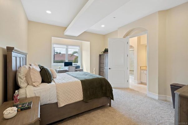 Bedroom, Home Office, Interior, Recessed Lighting