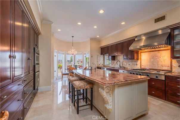 Chandelier, Interior, Kitchen, Recessed Lighting, Stainless Steel Appliances