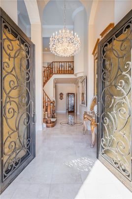 Chandelier, Interior, Recessed Lighting