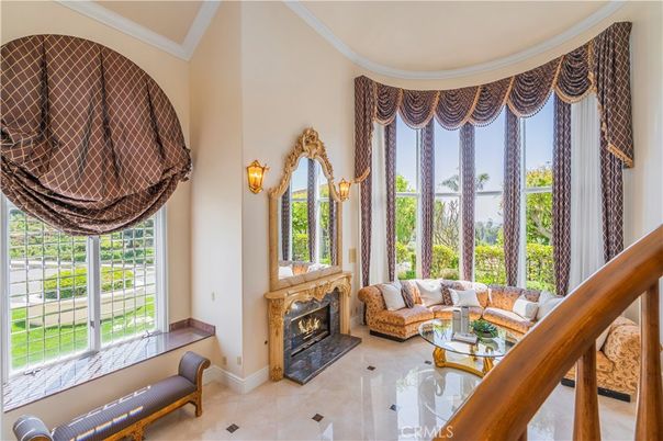 Fireplace, Interior, Living room