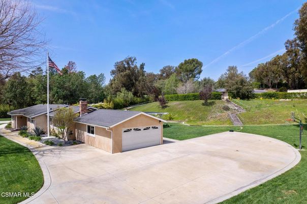 Backyard, Detached Garage, Exterior