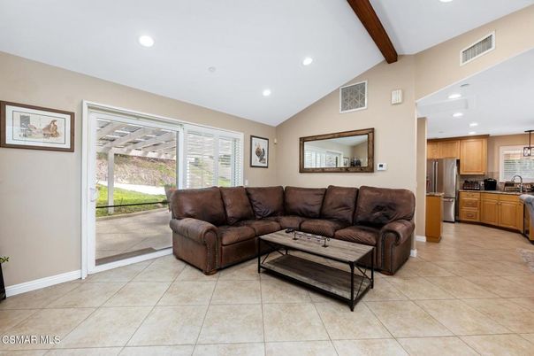 Interior, Kitchen, Living room, Pendant Lights, Recessed Lighting, Stainless Steel Appliances, Wooden Beams