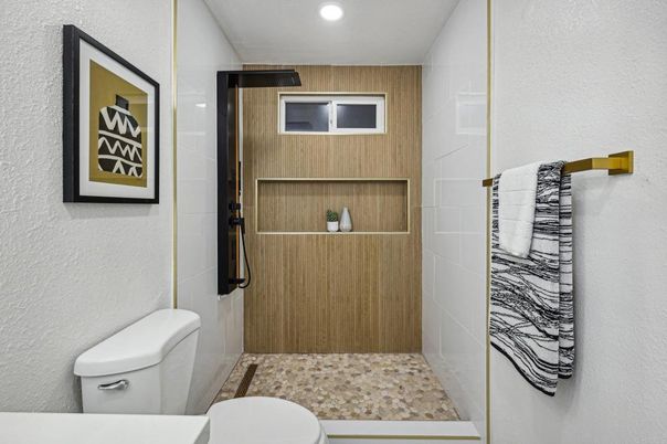 Bathroom, Interior, Recessed Lighting