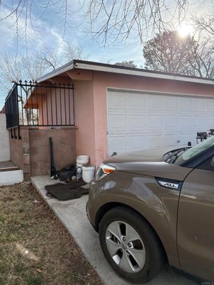 Detached Garage, Exterior