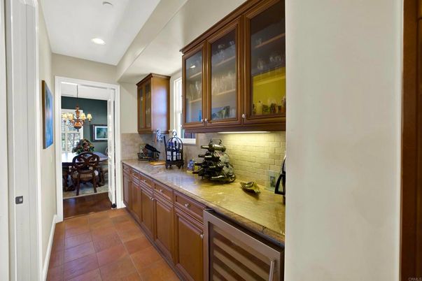 Chandelier, Dining room, Interior, Kitchen, Recessed Lighting