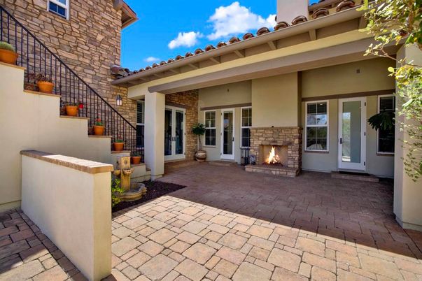 Exterior, Fireplace