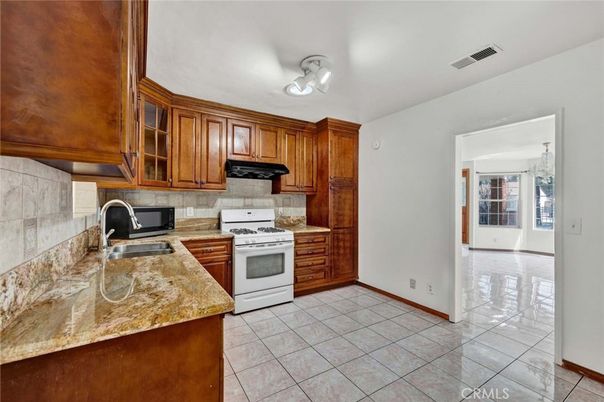 Interior, Kitchen