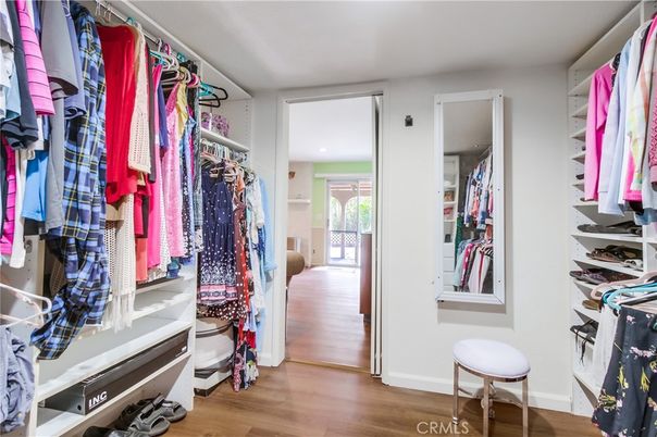 Interior, Recessed Lighting, Walk-in Closets, Wood Texture Flooring
