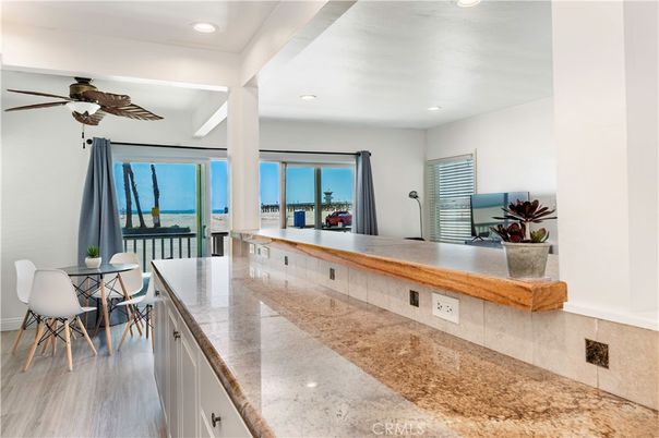 Dining room, Interior, Recessed Lighting
