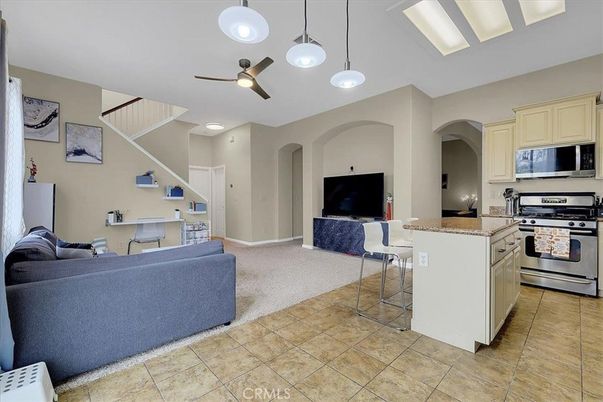 Interior, Kitchen, Living room, Pendant Lights, Stainless Steel Appliances