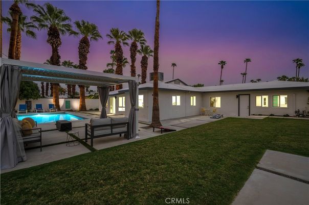 Backyard, Exterior, Pool