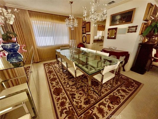 Chandelier, Dining room, Interior
