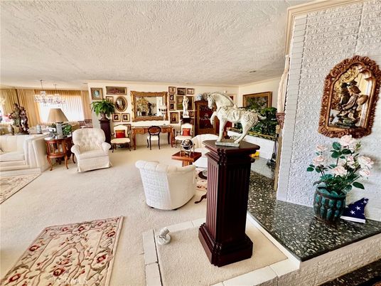 Chandelier, Dining room, Interior, Living room